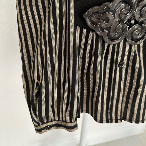 Alfani Black and Gold Blouse - Picture 3 of 9